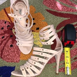 Pour La Victoire 7 nude suede straps heels